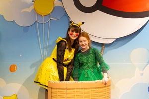 Pikachu mit mädchen