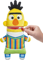 Plüschfigur Bert mit Sorgenfresser-Design aus der Sesamstraße, ca. 34cm groß.