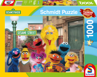 Buntes Puzzle mit Sesamstraßenmotiv, bestehend aus...
