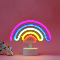 Schwarze LED Lampe mit Neon-Effekt und dem Schriftzug Its a Sign.