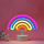 Schwarze LED Lampe mit Neon-Effekt und dem Schriftzug Its a Sign.