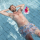 Legami Schwimmender Getränkehalter Daisy